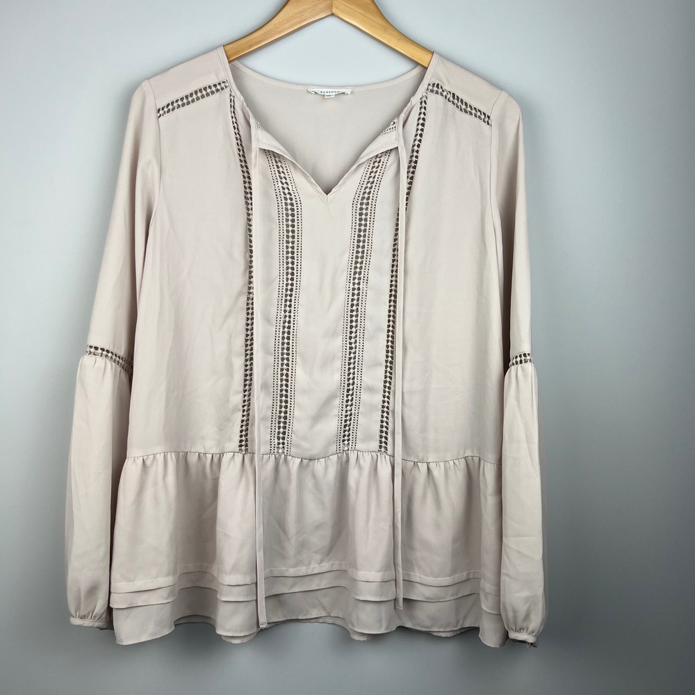 Pleione‎ Beige Crochet Trim Tiered Peasant Blouse Women Long Sleeve V Neck